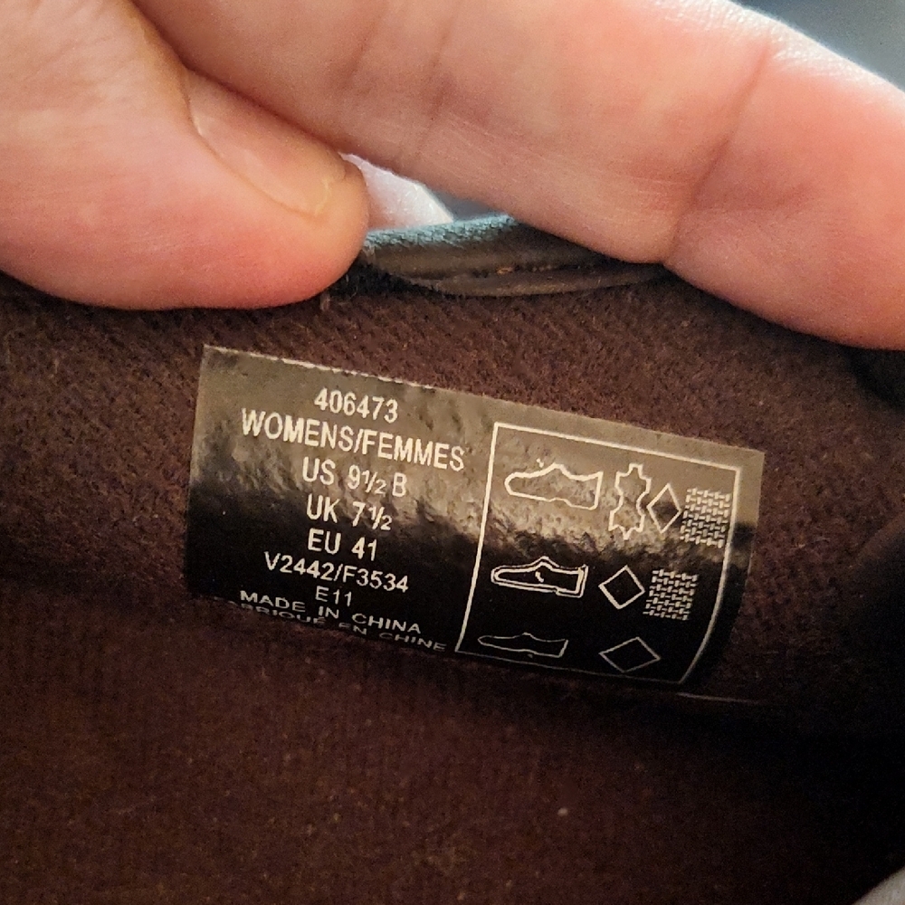 Lands' End Women's Brown Suede Flats - Picture 2 of 8